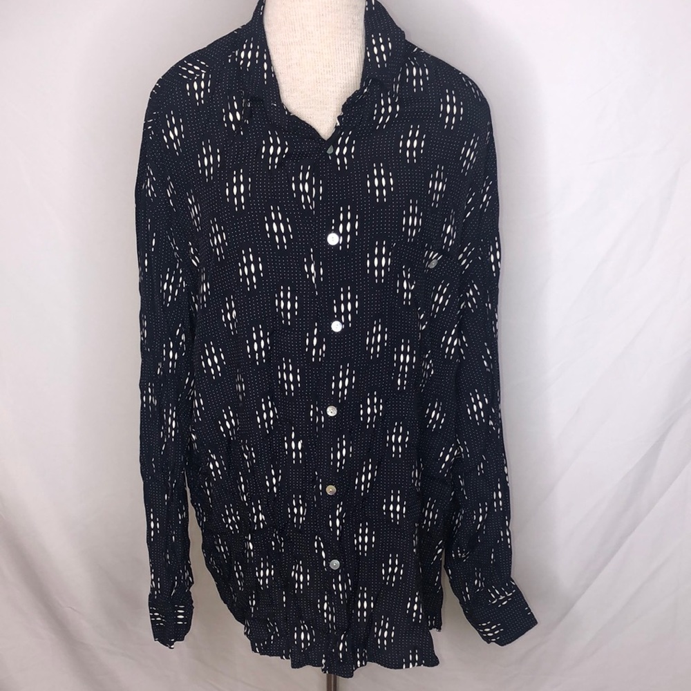 🔹Yashi Yamamuri Vintage Button Up Shirt
